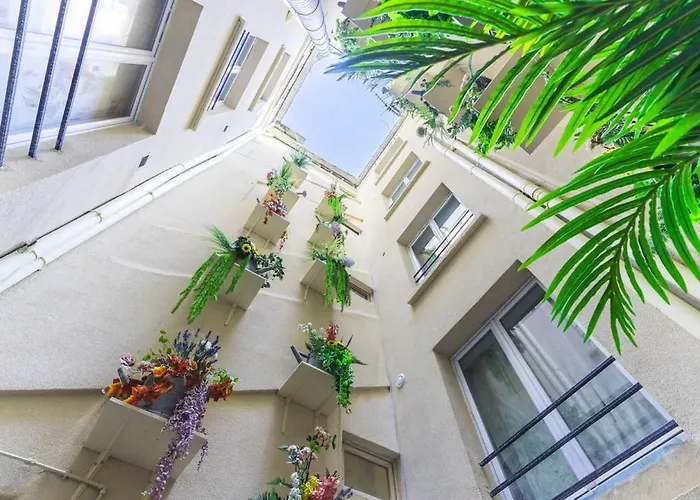 Home Suite Home Grands Boulevards 11